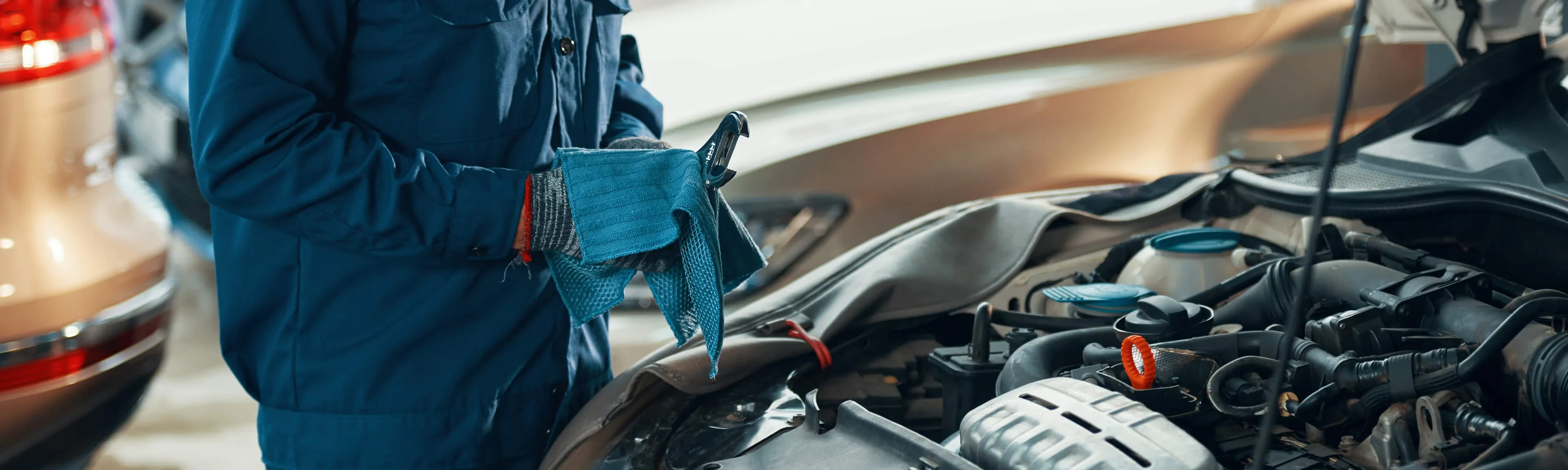 Чем отстирать машинное масло с одежды?