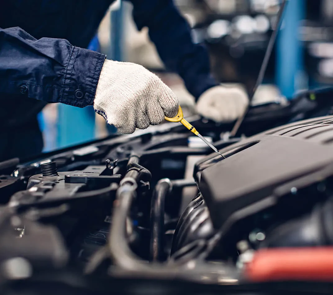 Какое моторное масло заливать летом в двигатель